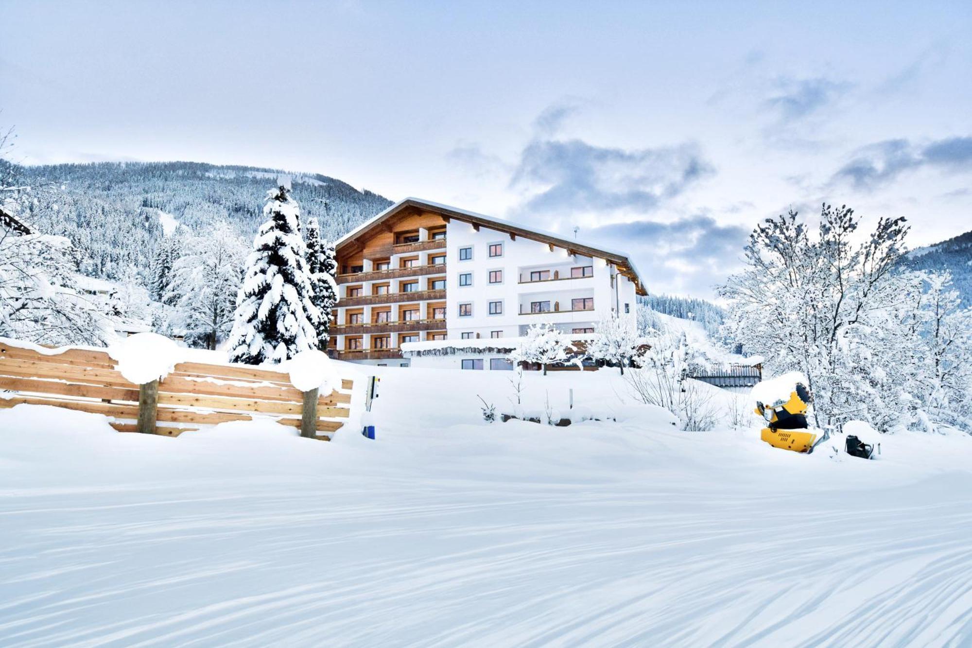 Hotel Nockresort Bad Kleinkirchheim Exterior photo